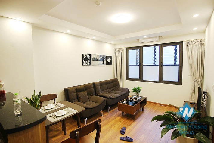 Cheap apartment with one bedroom private for rent in Tay Ho district